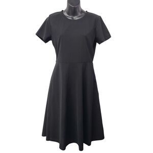 HELYYO Women Black Fit & Flare Dress Size M Short Sleeve Round Neck Stretch NWT